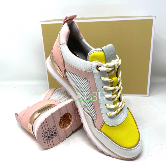 SANTA’S DEAL 🎄 Michael Kors Maddy Trainer Mesh Optic White Pink Women Size 8.5 - Picture 8 of 9